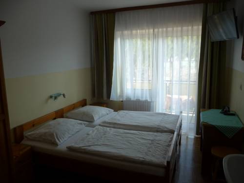 Imagen de la habitación del Fr&uuml;hst&uuml;ckspension K&ouml;lich. Foto 10