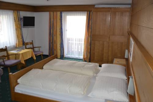 Imagen de la habitación del Fr&uuml;hst&uuml;ckspension T&uuml;rtscher. Foto 51