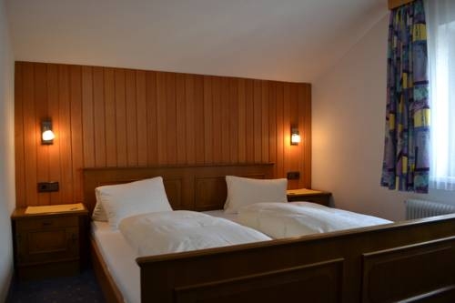 Imagen de la habitación del Fr&uuml;hst&uuml;ckspension T&uuml;rtscher. Foto 53