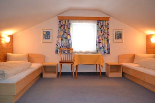 Imagen de la habitación del Fr&uuml;hst&uuml;ckspension T&uuml;rtscher. Foto 61