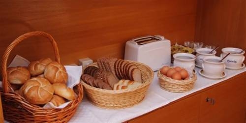 Imagen general del Fr&uuml;hst&uuml;ckspension T&uuml;rtscher. Foto 24