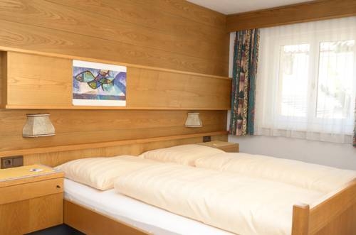 Imagen general del Fr&uuml;hst&uuml;ckspension T&uuml;rtscher. Foto 29