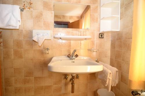 Imagen general del Fr&uuml;hst&uuml;ckspension T&uuml;rtscher. Foto 41