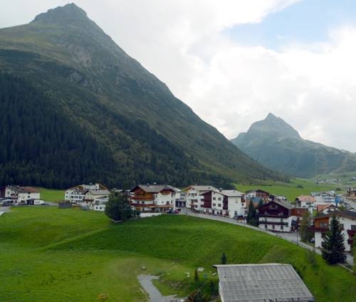 Imagen general del Fr&uuml;hst&uuml;ckspension T&uuml;rtscher. Foto 50