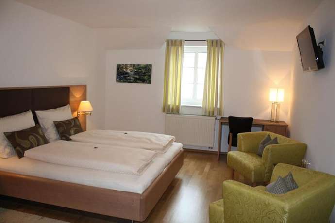 Imagen de la habitación del Fr&uuml;hst&uuml;ckspension WAGNER. Foto 13