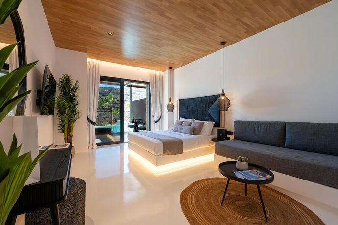 Imagen de la habitación del Ftelia Black Villas. Foto 17