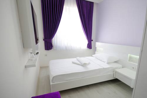 Imagen de la habitación del Fuda Hotel. Foto 3