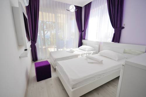 Imagen de la habitación del Fuda Hotel. Foto 4