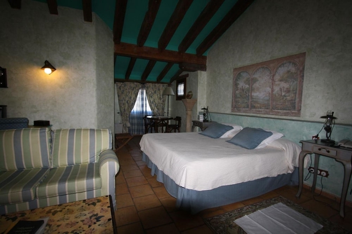 Imagen de la habitación del Fuenteplateada. Foto 4