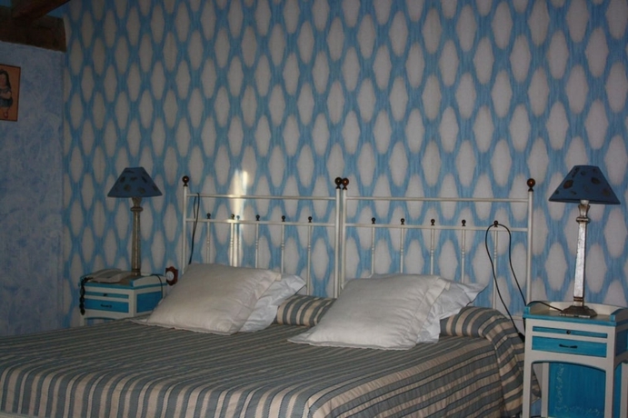 Imagen de la habitación del Fuenteplateada. Foto 5