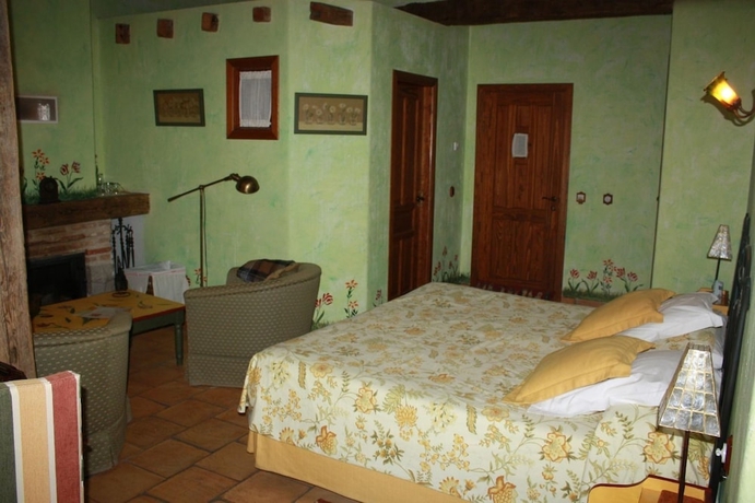 Imagen de la habitación del Fuenteplateada. Foto 12