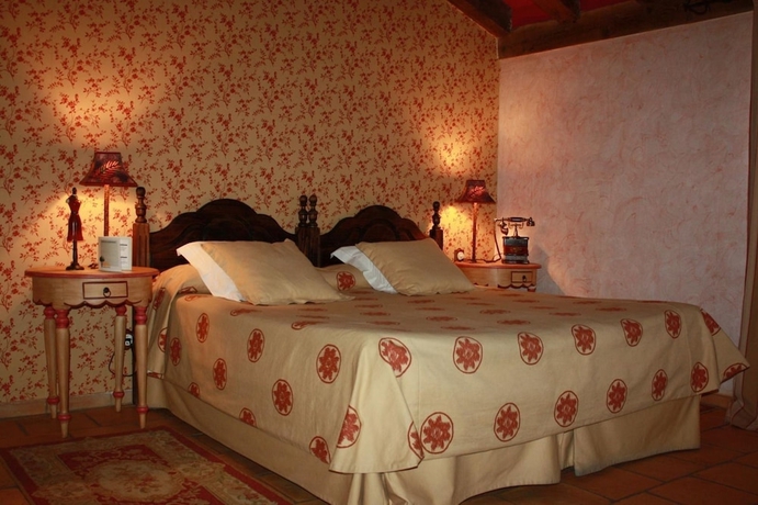 Imagen de la habitación del Fuenteplateada. Foto 15