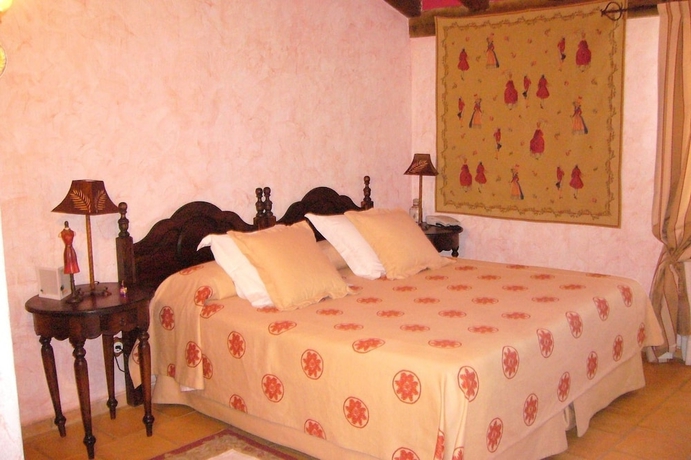 Imagen de la habitación del Fuenteplateada. Foto 17