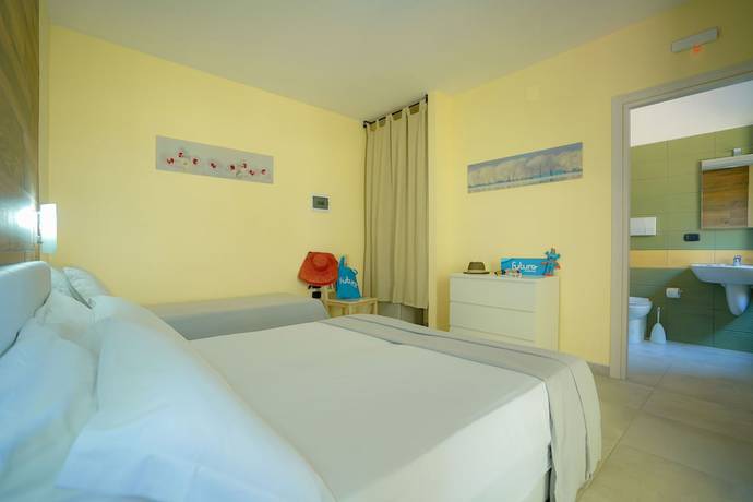 Imagen de la habitación del Fuit Village Manfredonia Emmanuele. Foto 12