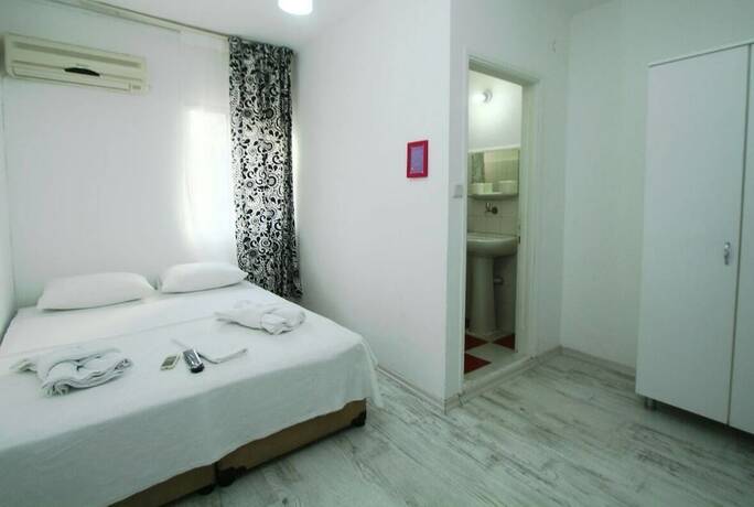 Imagen de la habitación del Fullmoon Rooms. Foto 15