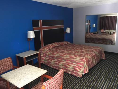 Imagen de la habitación del Fulton Inn. Foto 3