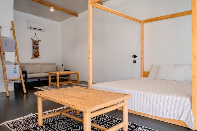 Imagen de la habitación del FunBeach Club. Foto 18