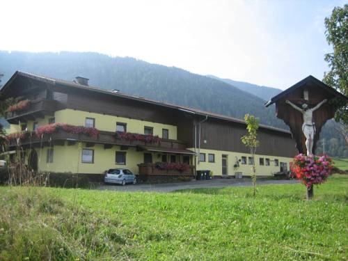 Imagen general del Funerhof. Foto 3