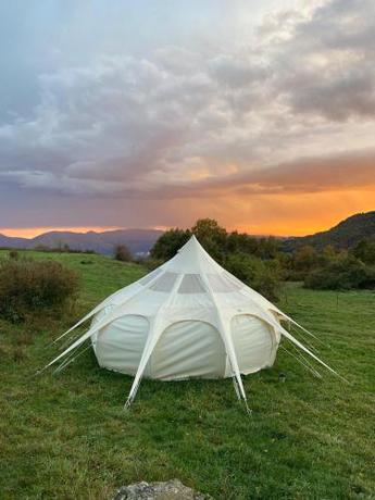 Imagen de los exteriores del Futuro Camp Project. Foto 12