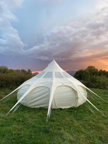 Imagen de los exteriores del Futuro Camp Project. Foto 13