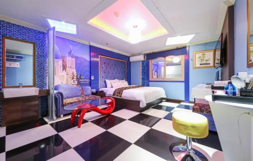 Imagen de la habitación del G7 Hotel. Foto 19