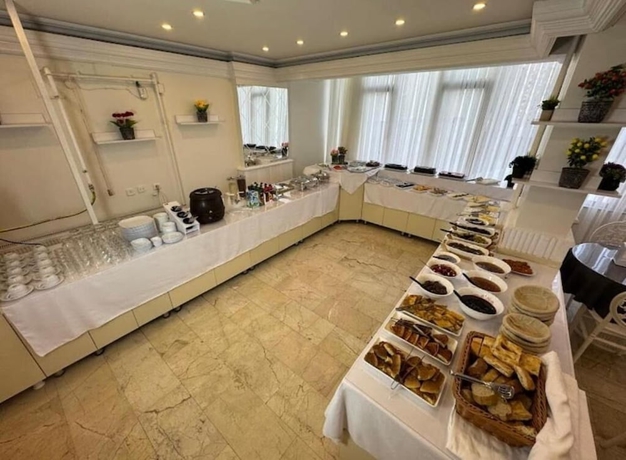 Imagen del bar/restaurante del GARDEN LİVA HOTEL. Foto 2