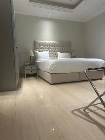 Imagen de la habitación del GAZLA. Foto 13