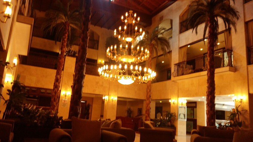 Imagen de los interiores del GDZ Hotels Cavdarhisar. Foto 11
