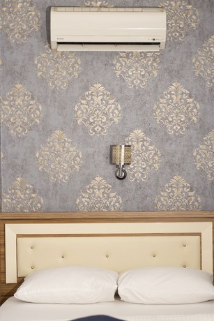 Imagen de la habitación del GLOBAL OTEL. Foto 12