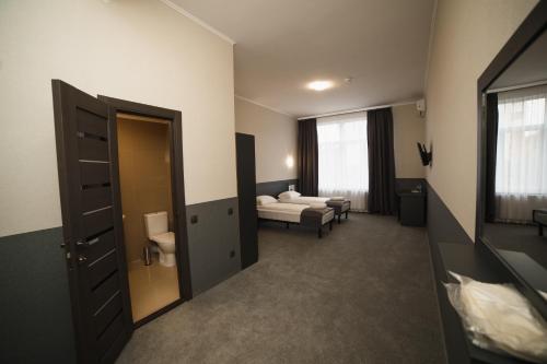 Imagen de la habitación del GOLDEN RING, Tern&oacute;pil. Foto 6