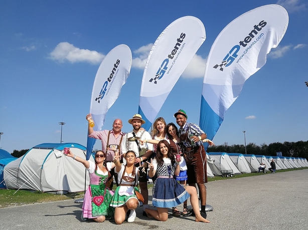Imagen de la habitación del GPtents- Munich Oktoberfest. Foto 12