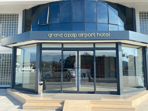 Imagen general del GRAND ÖZALP AİRPORT HOTEL. Foto 1