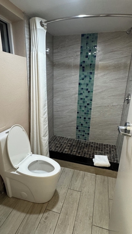 Imagen de la habitación del GREENKEY BEACH MOTEL. Foto 14