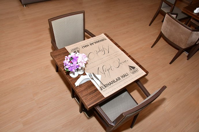 Imagen del bar/restaurante del Gabya Hotel. Foto 3