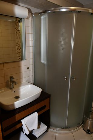 Imagen de la habitación del Gabya Hotel. Foto 10