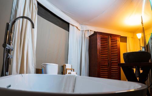 Imagen de la habitación del Gadiamb City. Foto 10