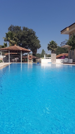 Imagen de la piscina del Galata Hotel Oludeniz. Foto 19