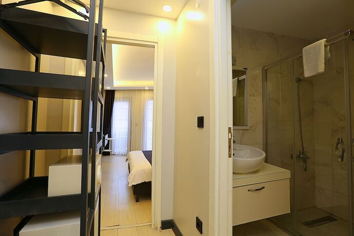 Imagen de la habitación del Galata King Suites. Foto 19