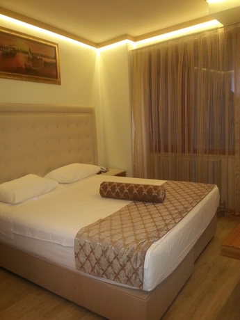 Imagen de la habitación del Galata Palace Hotel. Foto 2