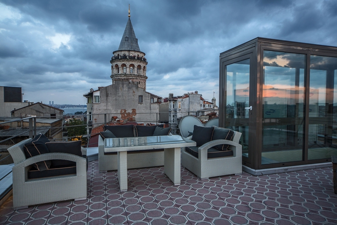 Imagen de los exteriores del Galata Tower Vip Apartment Suites. Foto 13