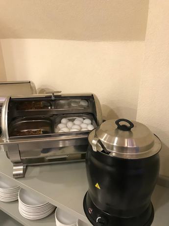 Imagen de la habitación del Galatahan Hotel. Foto 8