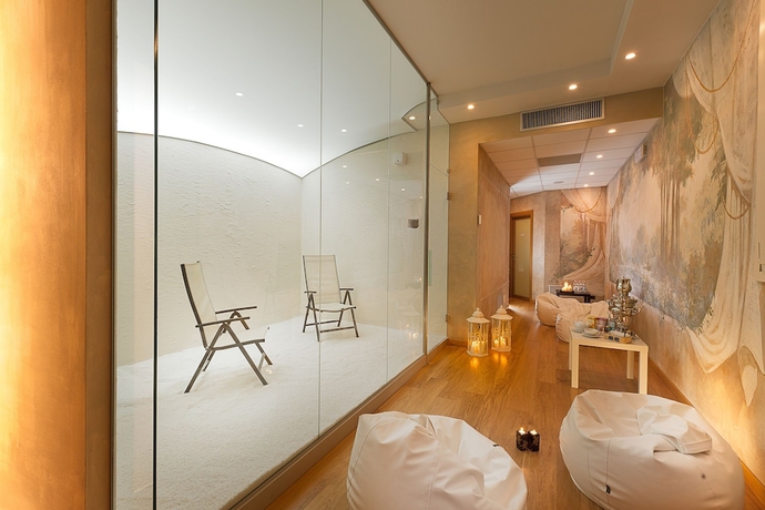 Imagen de los interiores del Gallery Room. Foto 14