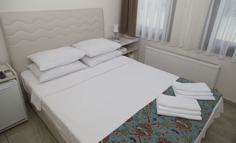 Imagen de la habitación del Galley Hotel. Foto 14