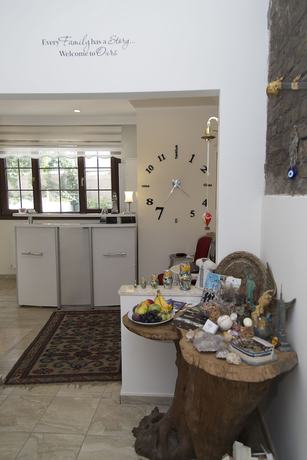 Imagen de los interiores del Galley Hotel. Foto 19