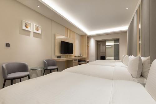 Imagen general del Gamalan Breeze Hotel. Foto 11
