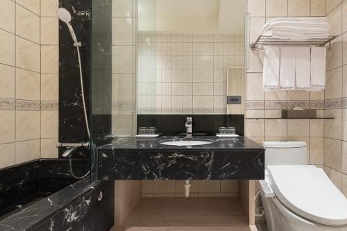 Imagen de la habitación del Gamalan Breeze Hotel. Foto 18