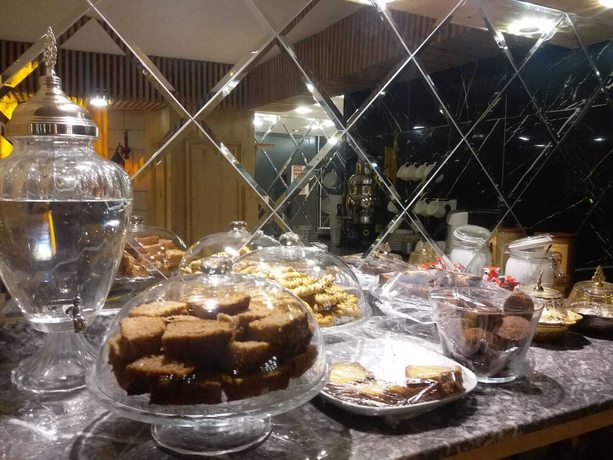 Imagen de la habitación del Ganj Hotel. Foto 5