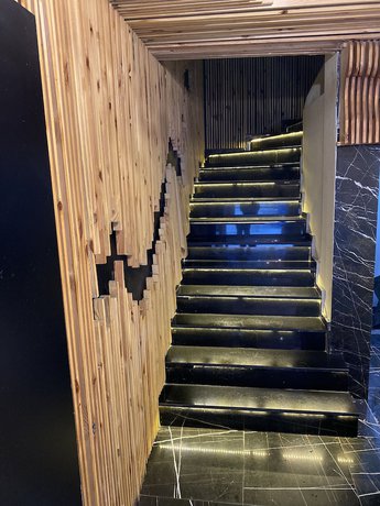 Imagen de los interiores del Ganj Hotel. Foto 20