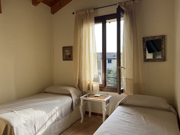 Imagen de la habitación del Garda Resort Village. Foto 4