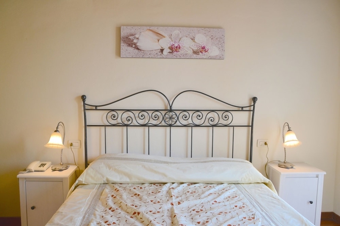 Imagen de la habitación del Garda Resort Village. Foto 9
